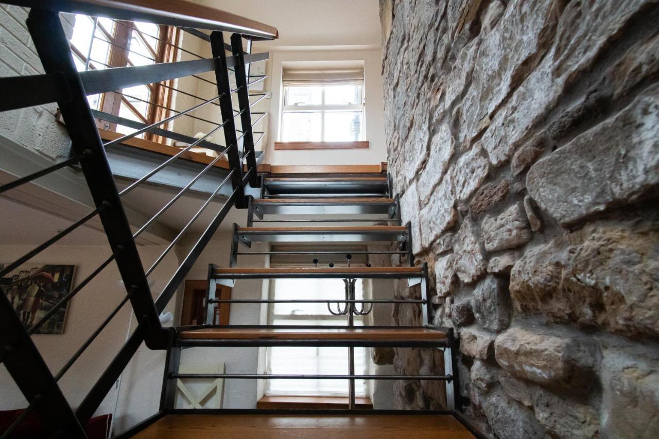 2 Bedroom Characterful Semi-Detached House, Enviably Located With Balcony And Terrace St Andrews Exteriér fotografie