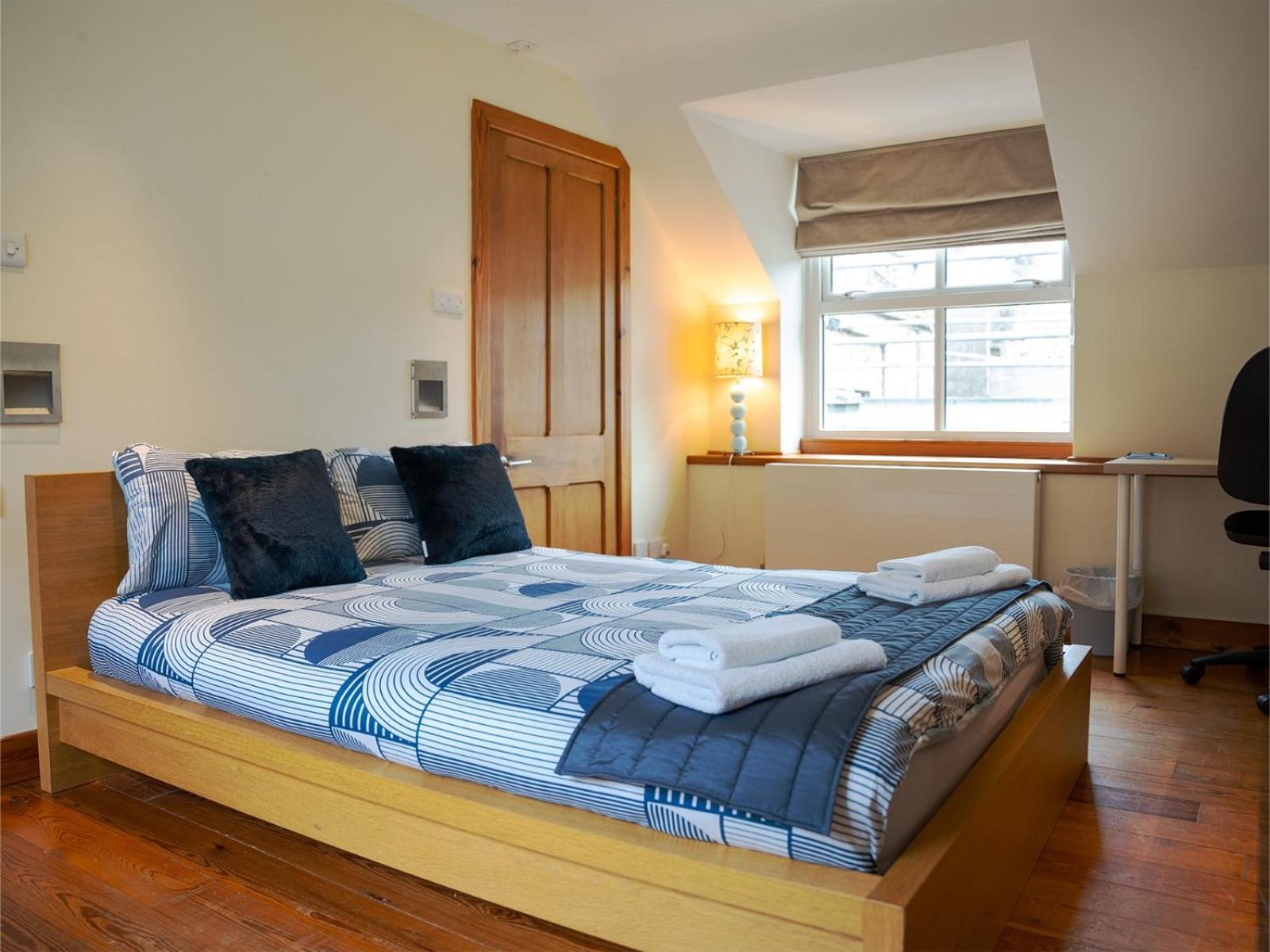 2 Bedroom Characterful Semi-Detached House, Enviably Located With Balcony And Terrace St Andrews Exteriér fotografie